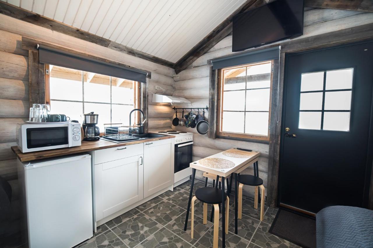 Naali Moekki Hotel Kilpisjärvi Buitenkant foto