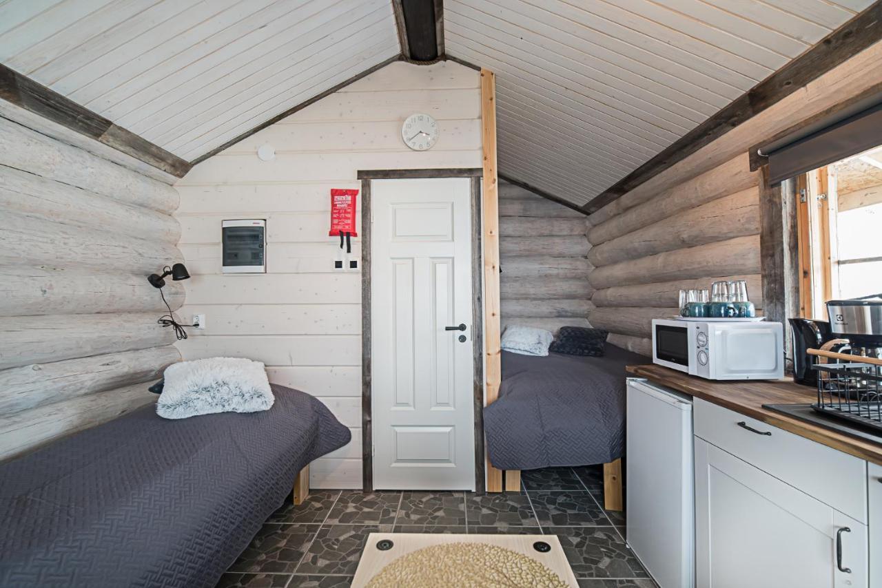 Naali Moekki Hotel Kilpisjärvi Buitenkant foto